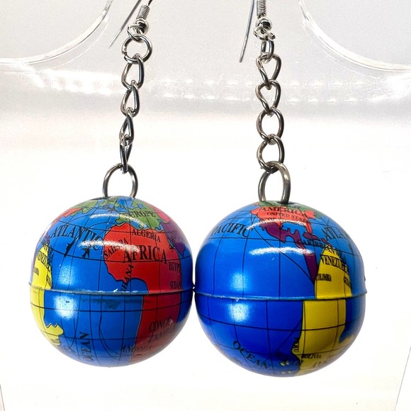 Globe Earrings - Earth Earrings - Planet Earrings - Space Earrings - Clarissa - Picture 6 of 11
